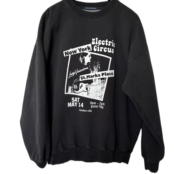 Brandy Melville Tops - BRANDY ❤️ MELVILLE 🖤 Electric Circus Sweatshirt 🖤 Sweater 🖤 EUC 🖤 One Size